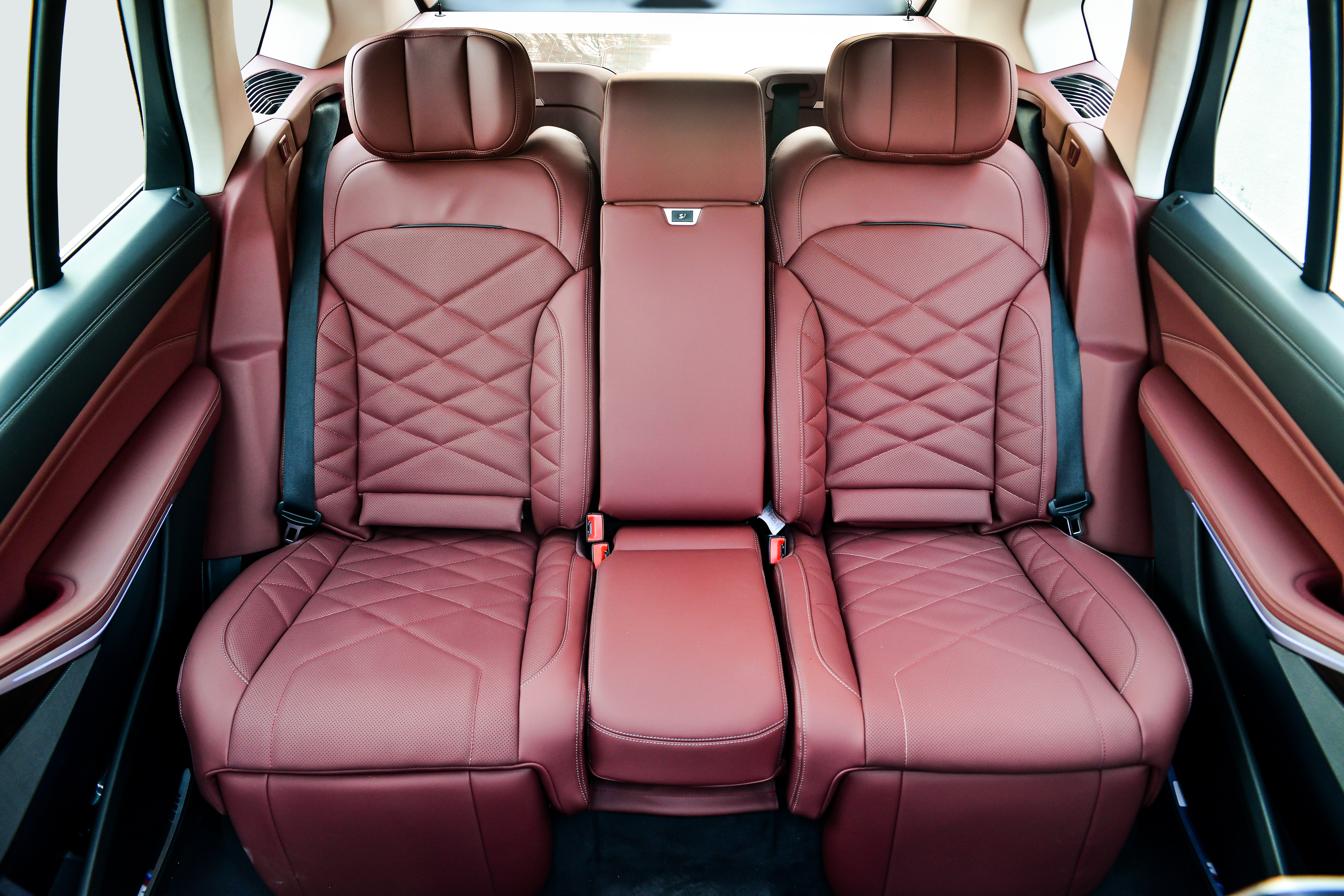 X5 INTERIOR21