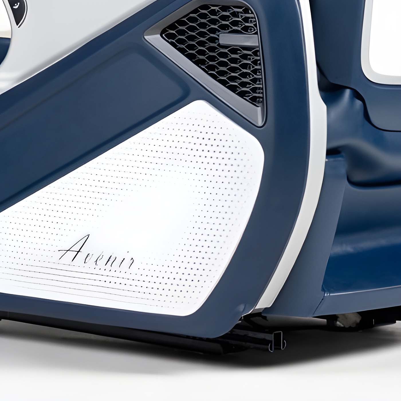relyauto-aviation-seat-navy-feature-f6-side-perf-grille