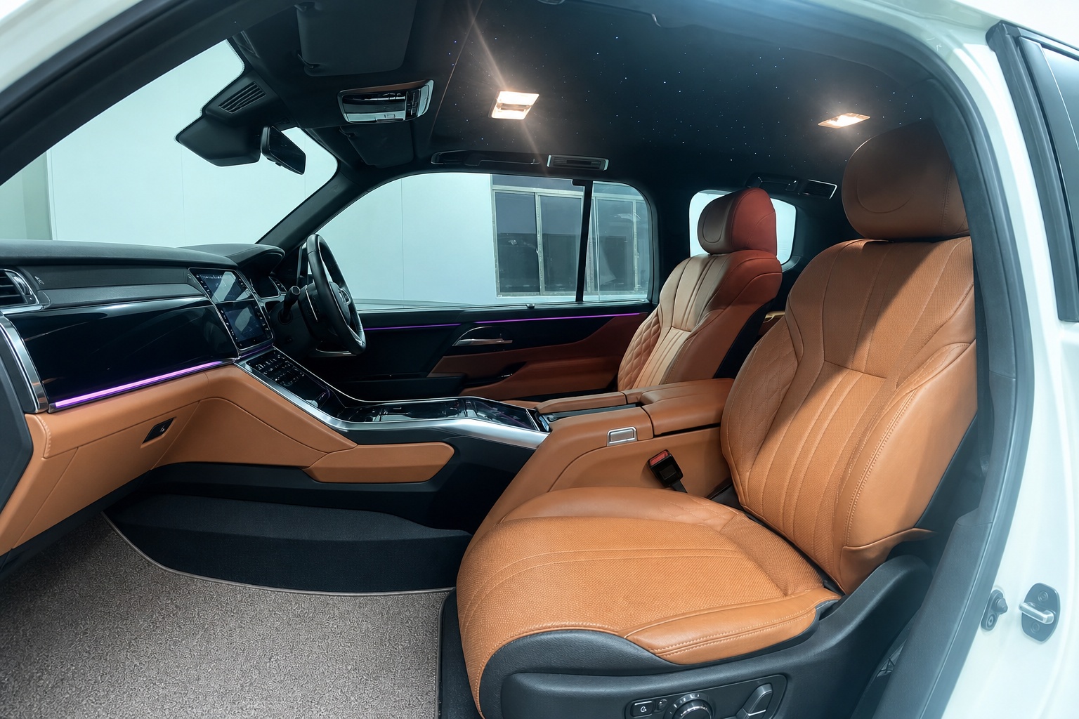 relyauto-suv-interior-wide-tan-07-passenger-seat
