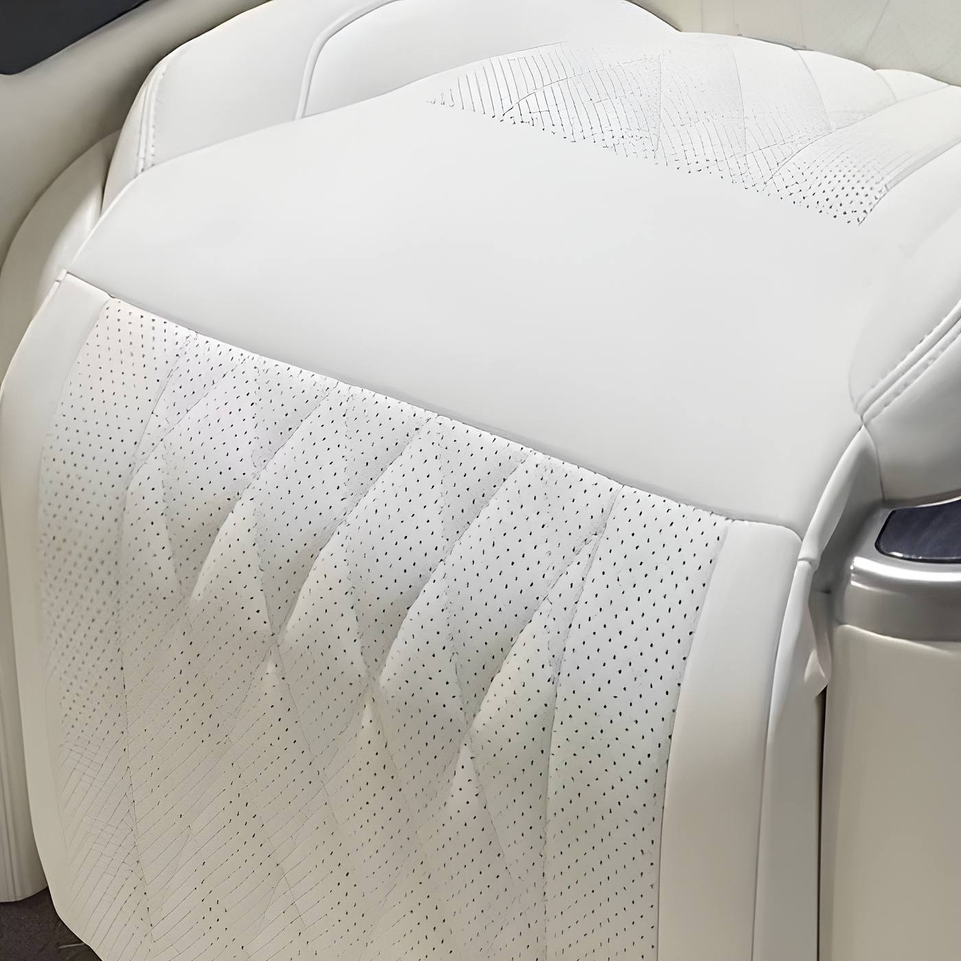 relyauto-aviation-seat-white-mx-local-04-cushion-droop