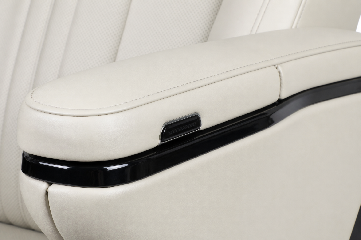 03-armrest-control