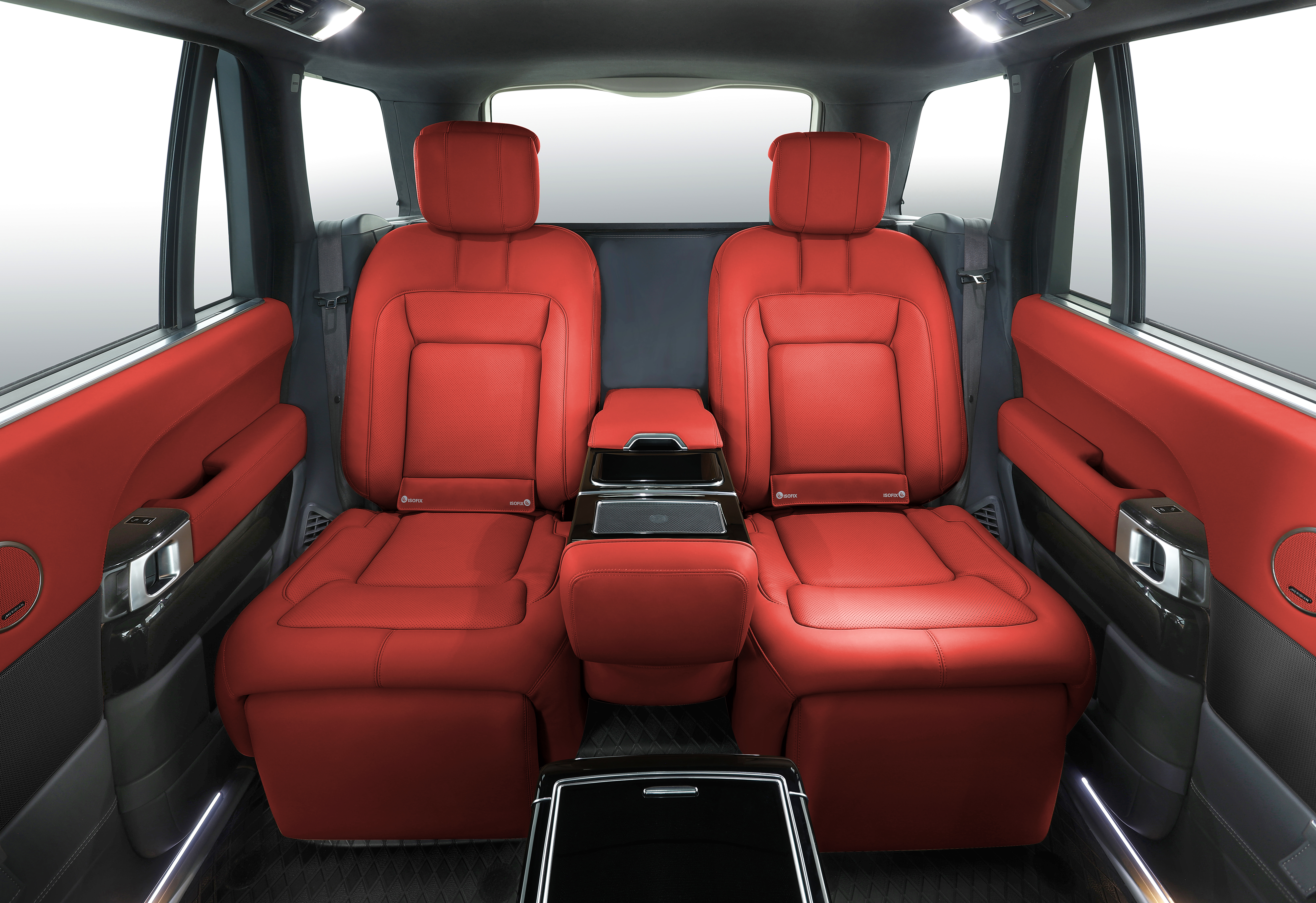 RELYAUTO The Rear Seats of The Land Rover Range Rover Car Seat SUV Seat