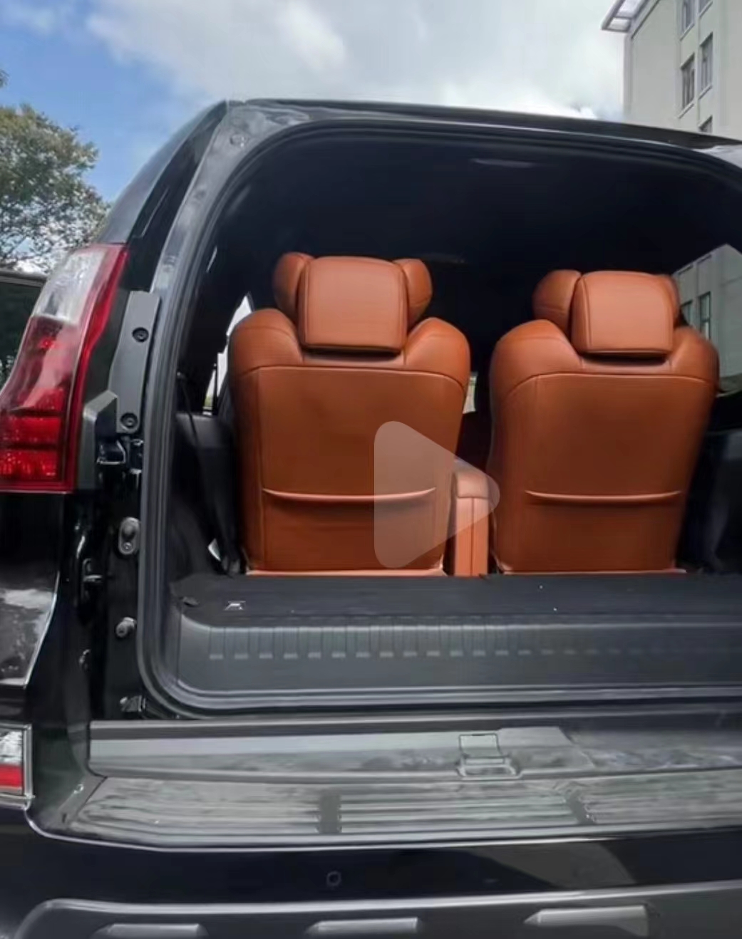 RELYAUTO The Rear Seats of Lexus GX470 Car Seat SUV Seat