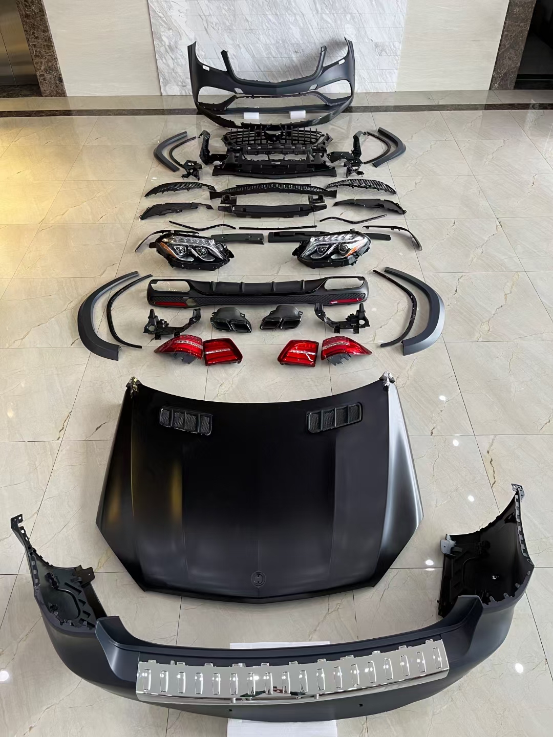 GL Exterior Upgrade body Kit X166 Upgrade To AMG