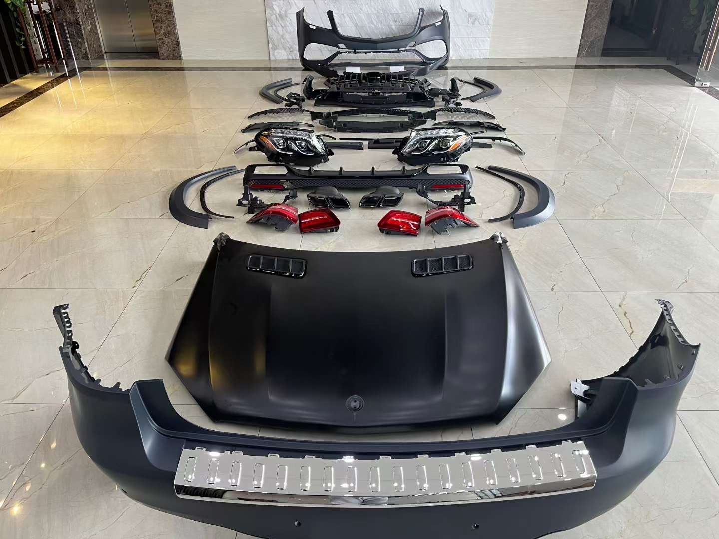 GL Exterior Upgrade body Kit X166 Upgrade To AMG