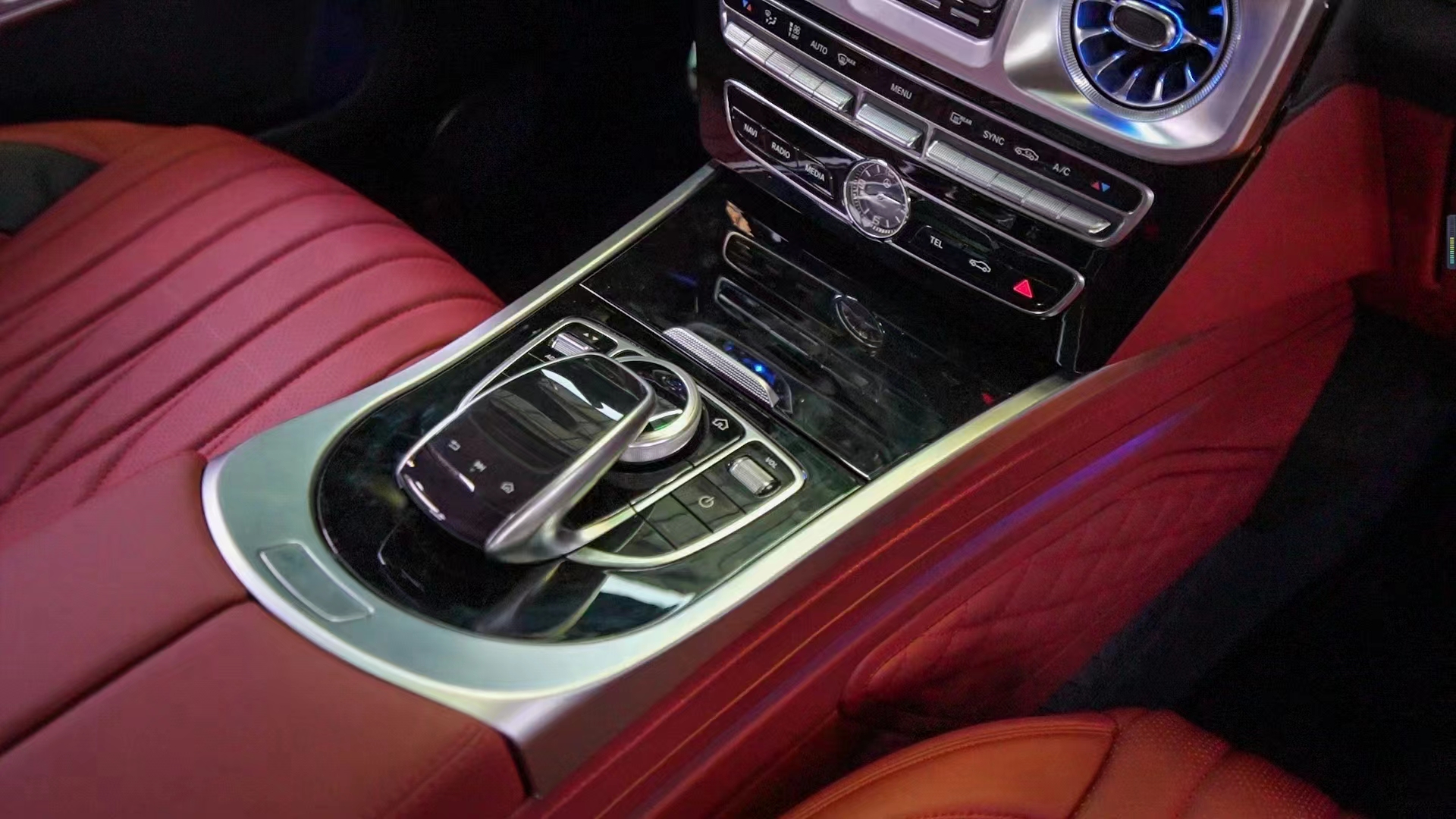 G Class Interior Upgrade Kit w463 upgrade to w464