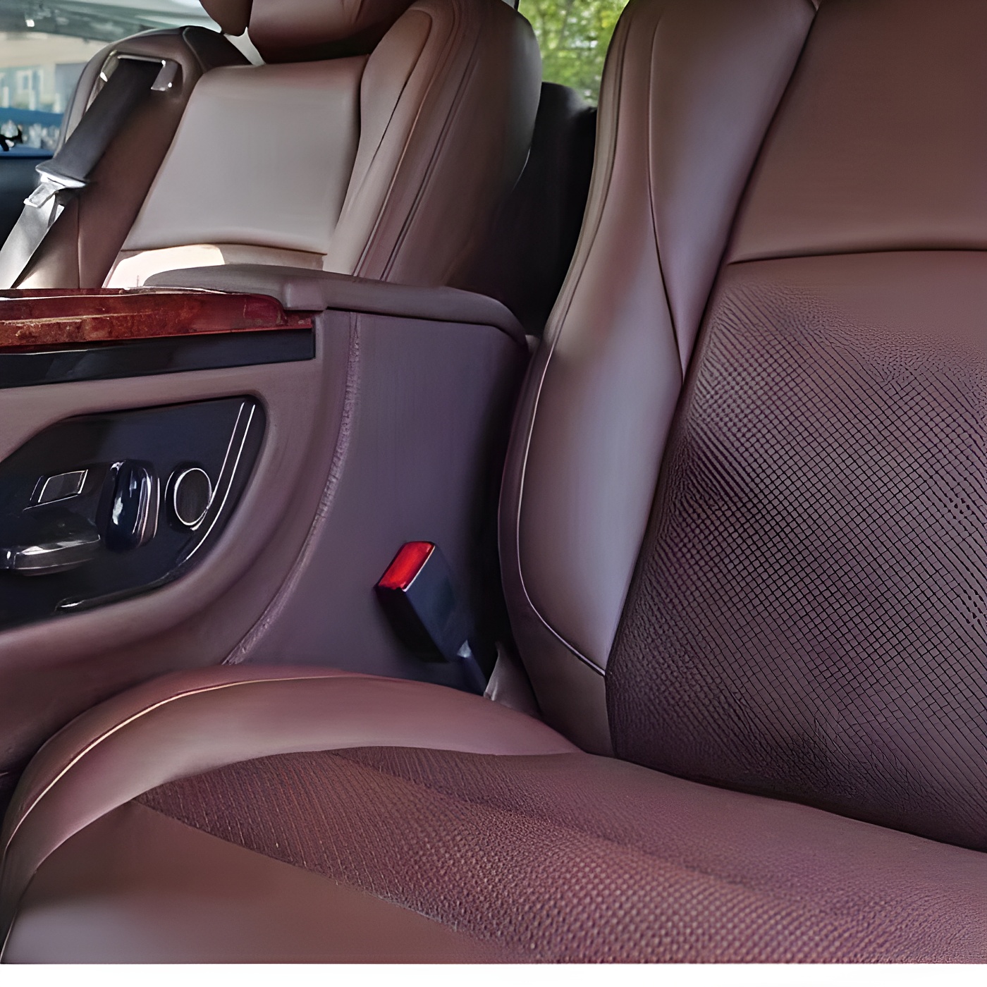 relyauto-aviation-seat-cocoa-local-05-seat-side-rh