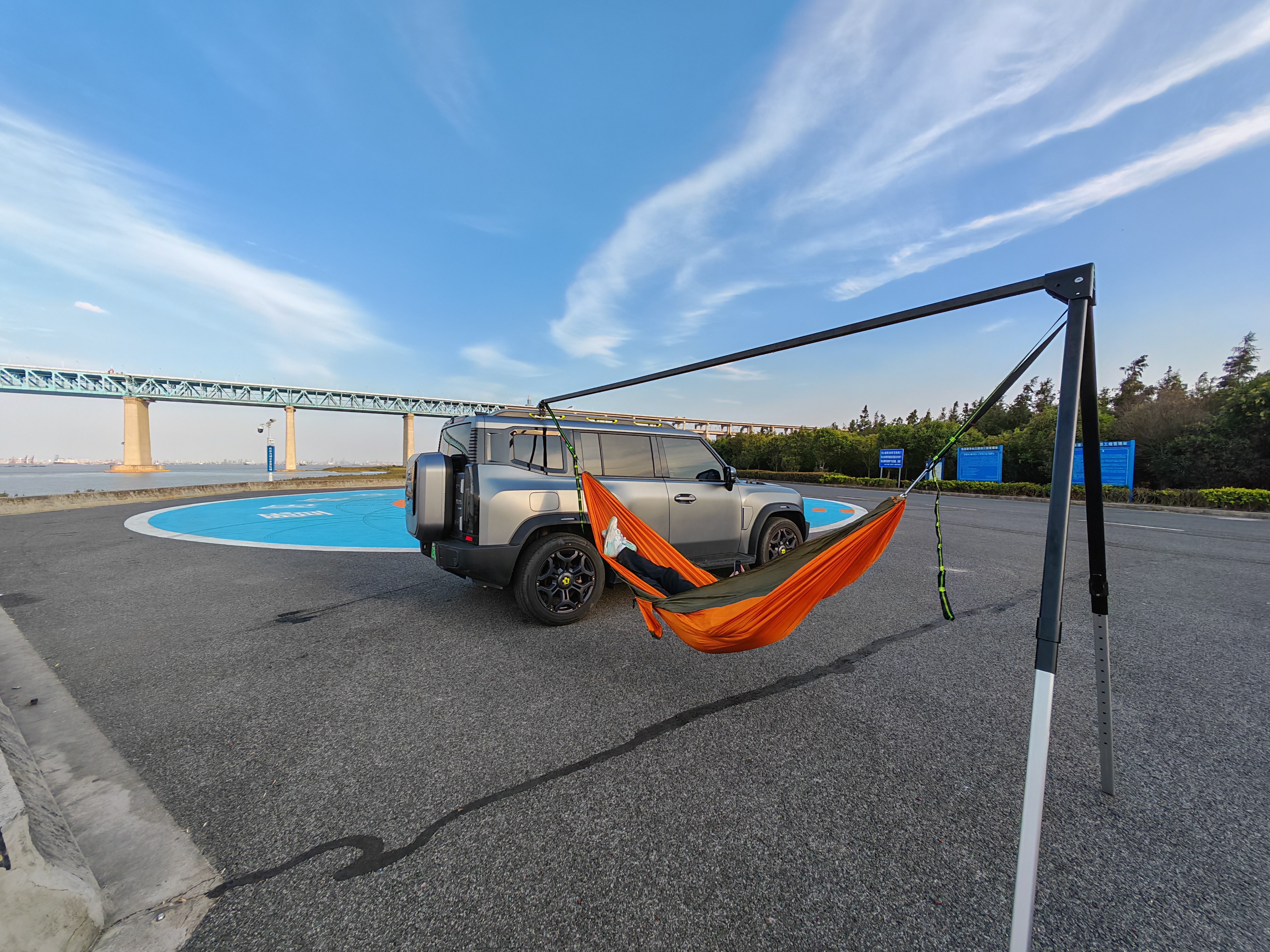 Portable Vehicle‑Mounted Hammock Stand