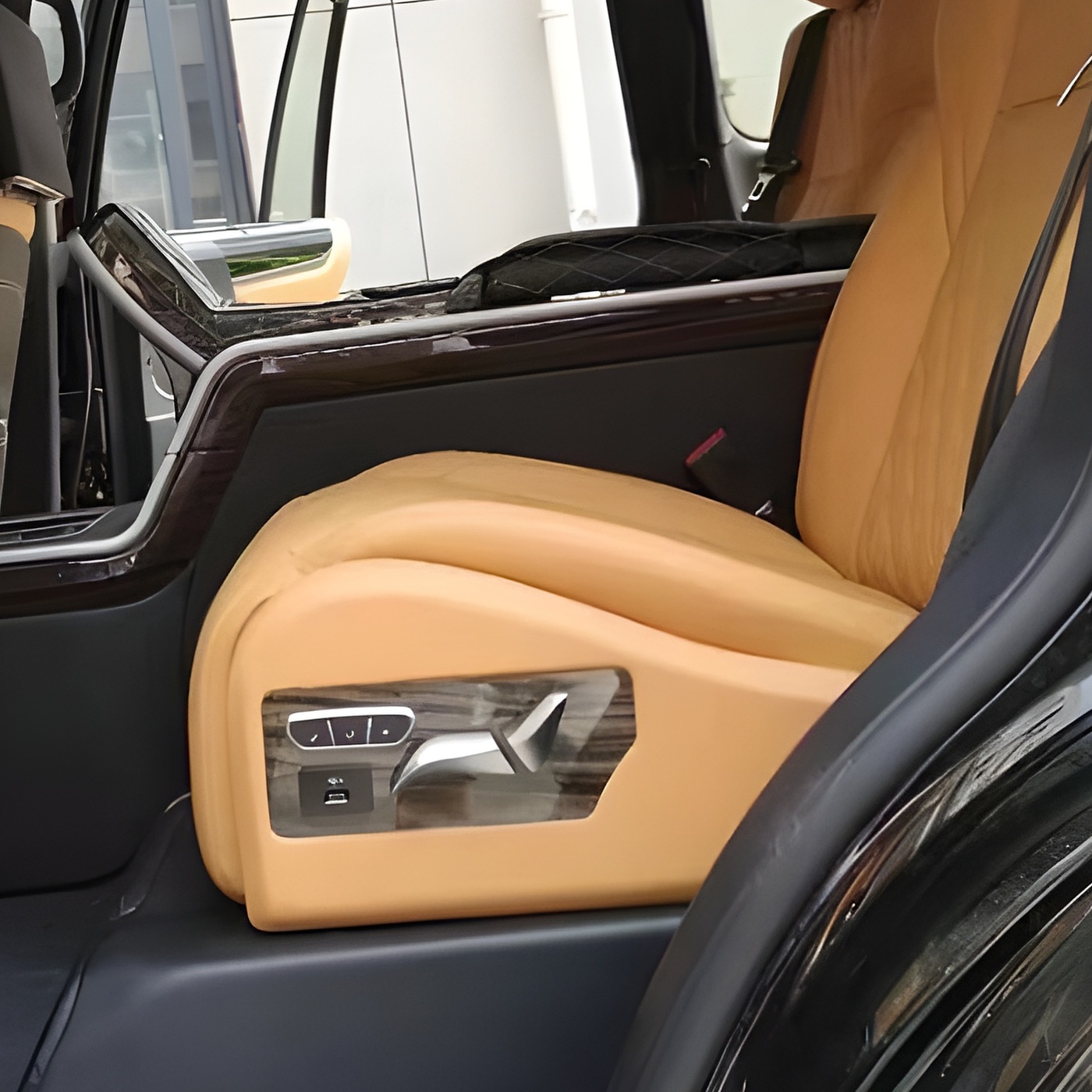 relyauto-aviation-seat-mix-local-04-side-control-amber