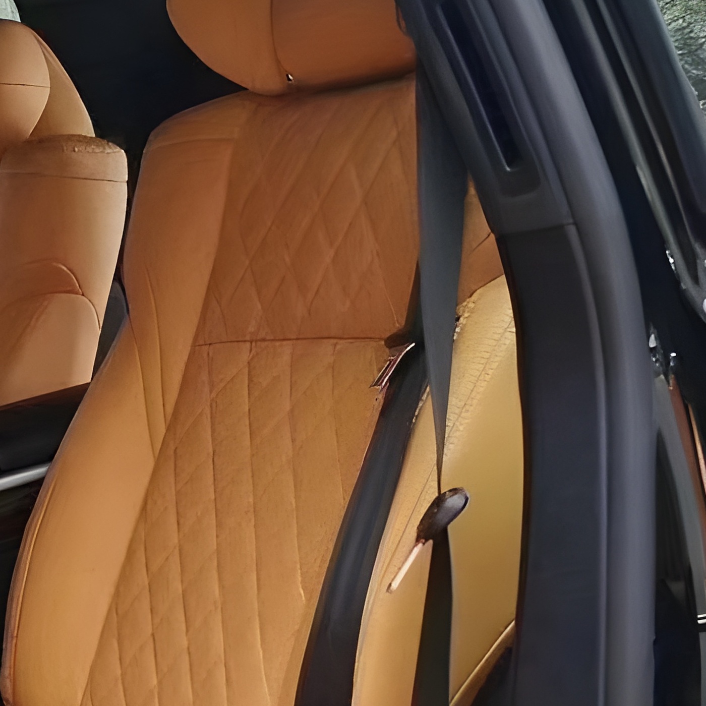 relyauto-aviation-seat-mix-local-01-backrest-45-amber