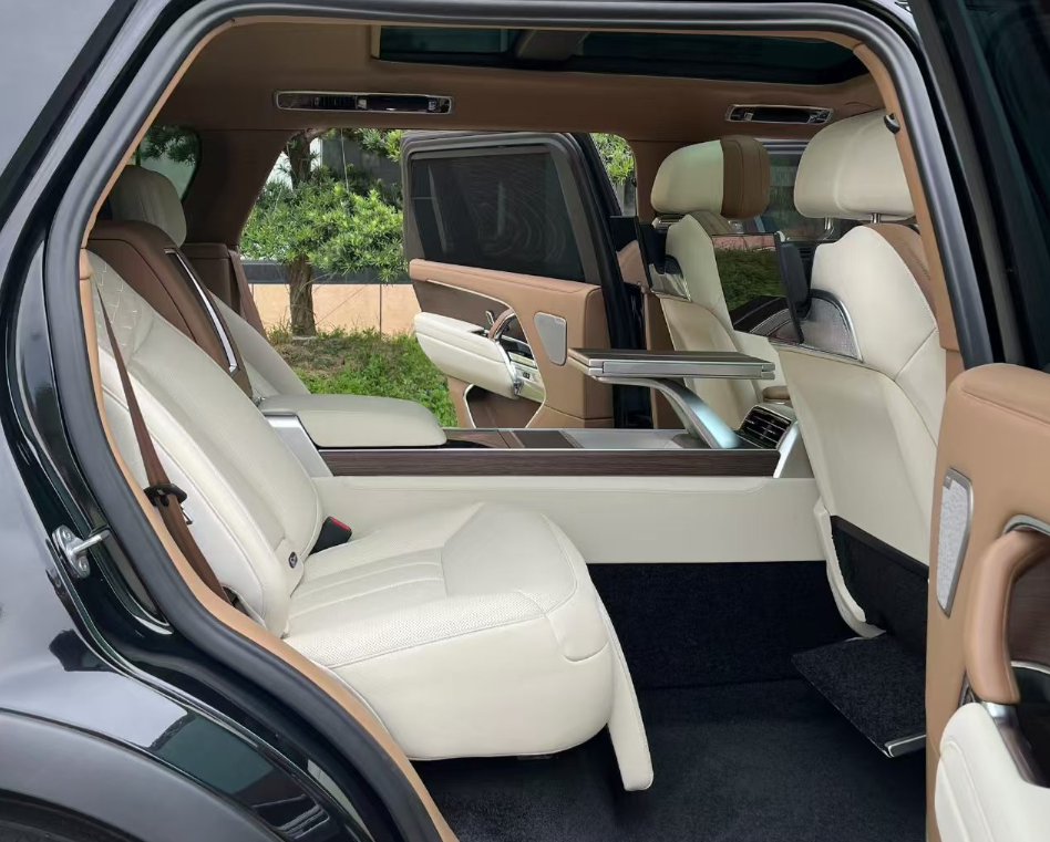 Bespoke Automotive Interiors: The Art of Creating a One-of-a-Kind Mobile Sanctuary